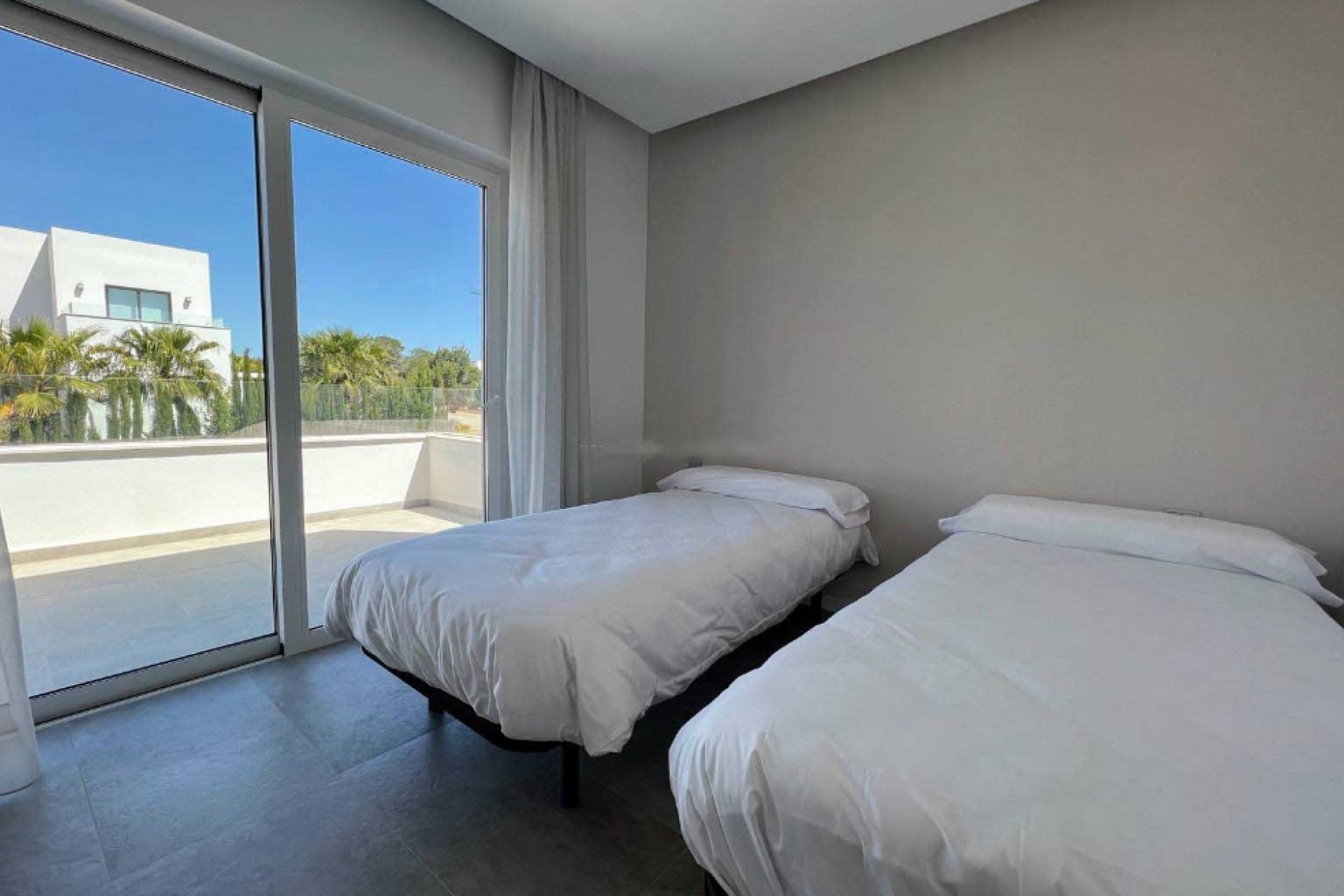 Herverkoop - 3. Halfvrijstaand huis - Las Colinas Golf and Country Club - Costa Blanca Zuid