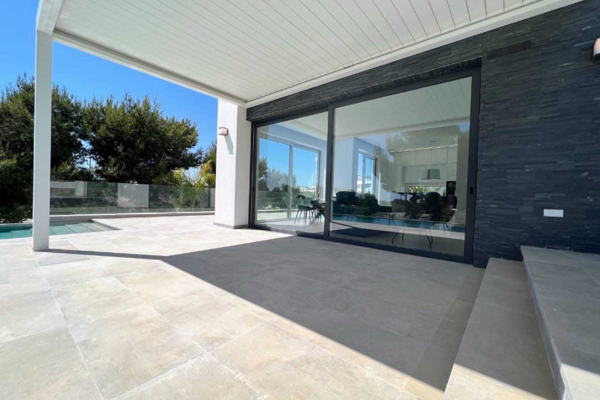 Herverkoop - 3. Halfvrijstaand huis - Las Colinas Golf and Country Club - Costa Blanca Zuid