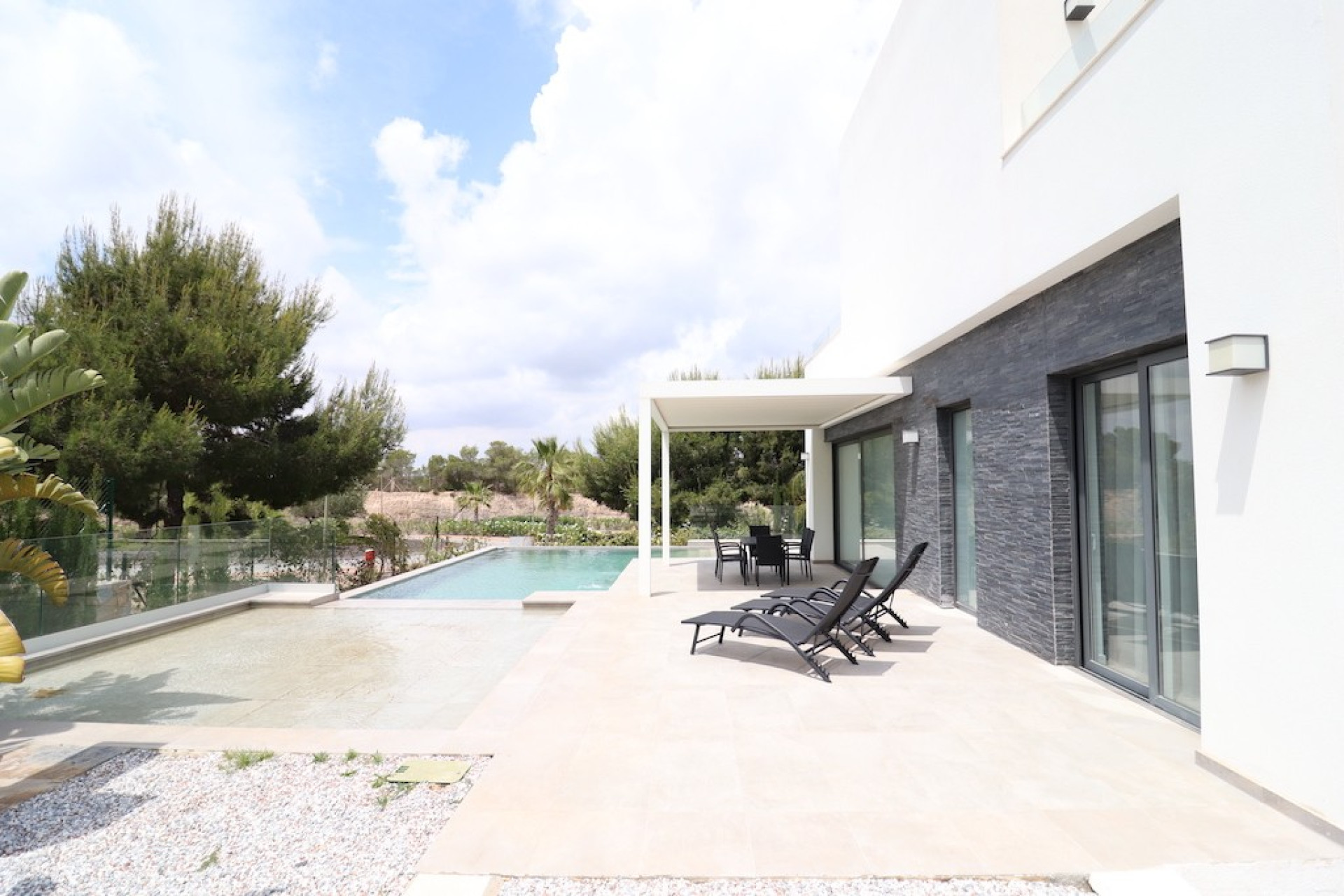 Herverkoop - 3. Halfvrijstaand huis - Las Colinas Golf and Country Club - Costa Blanca Zuid
