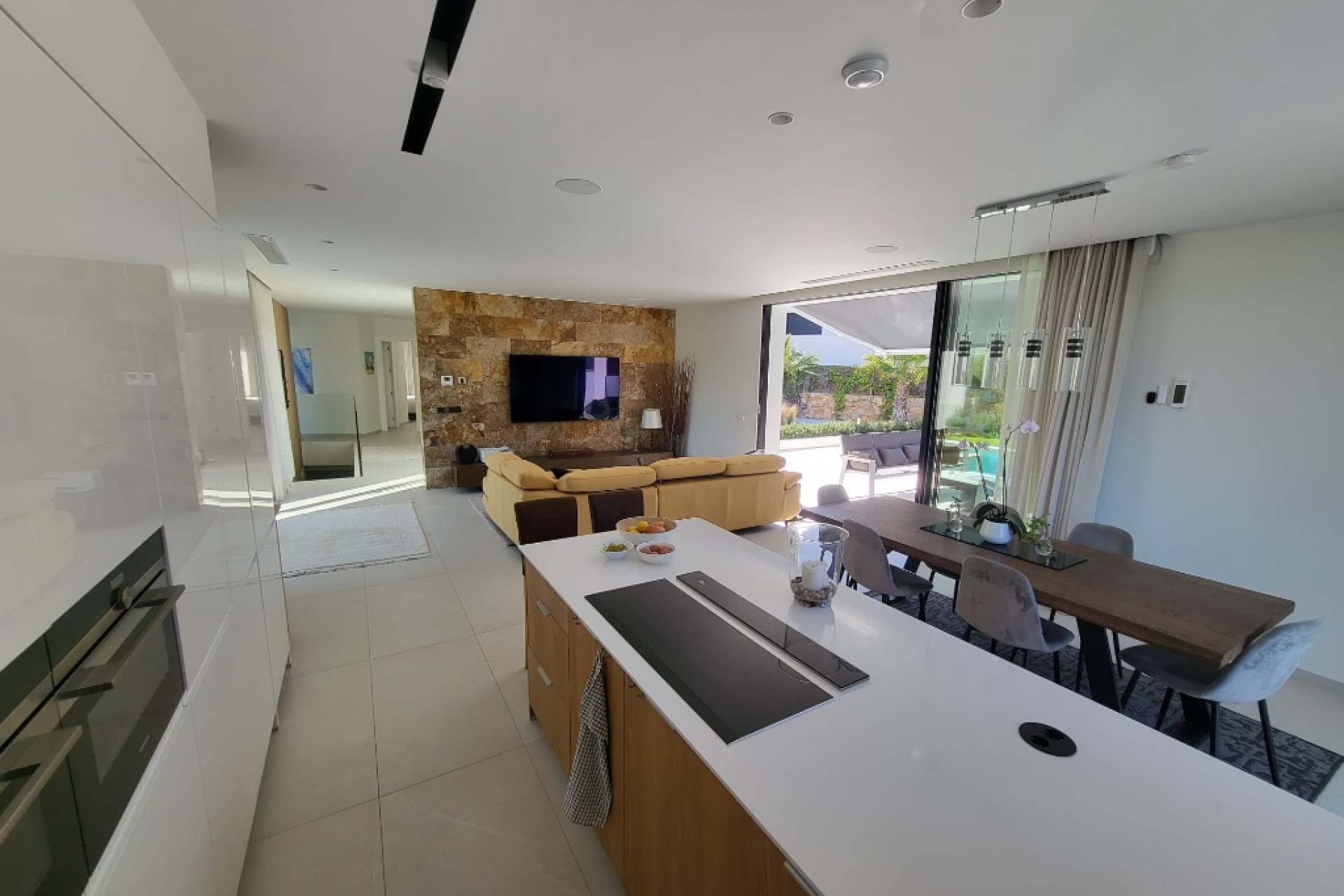 Herverkoop - 3. Halfvrijstaand huis - Las Colinas Golf and Country Club - Costa Blanca Zuid