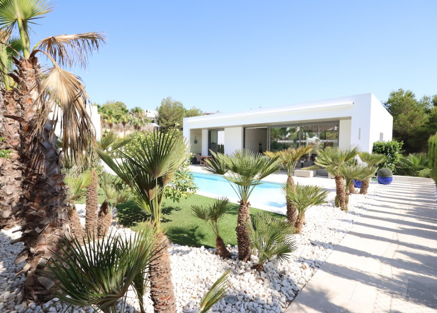 Herverkoop - 3. Halfvrijstaand huis - Las Colinas Golf and Country Club - Costa Blanca Zuid