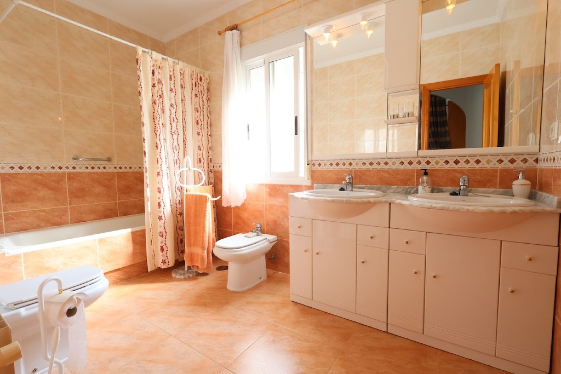 Herverkoop - 3. Halfvrijstaand huis - Los Balcones - Costa Blanca Zuid