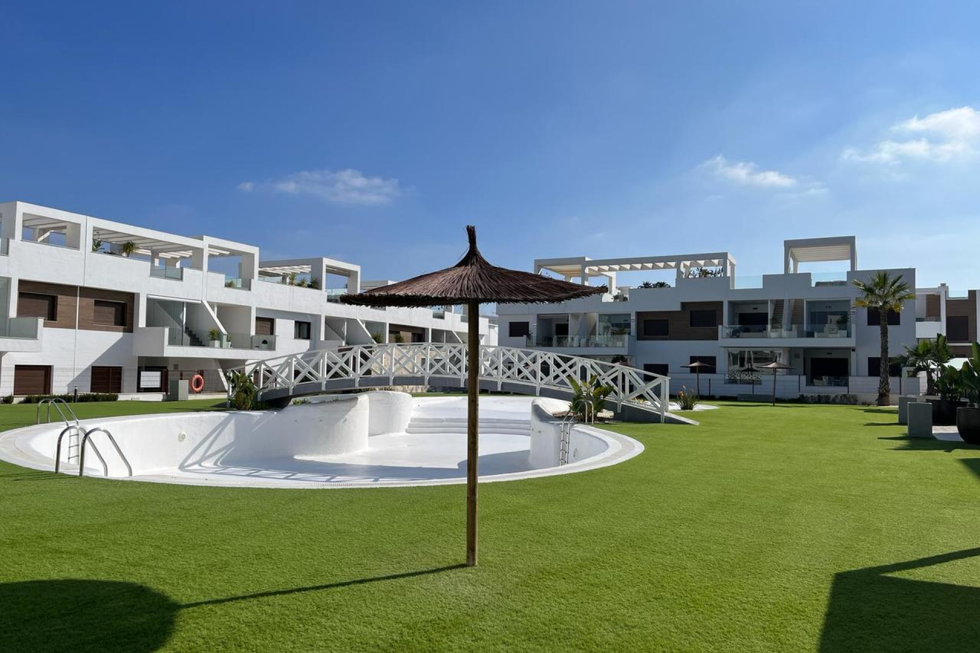 Herverkoop - 3. Halfvrijstaand huis - Los Balcones - Costa Blanca Zuid