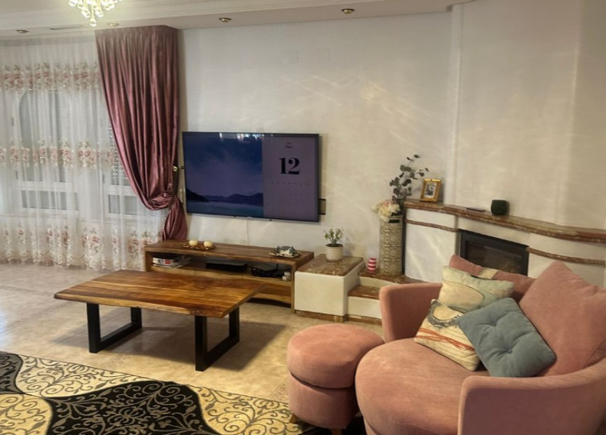 Herverkoop - 3. Halfvrijstaand huis - Orihuela - Costa Blanca Zuid