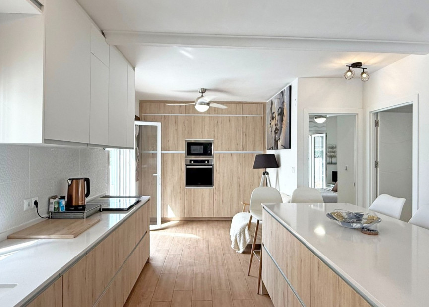 Herverkoop - 3. Halfvrijstaand huis - Orihuela Costa - Costa Blanca Zuid