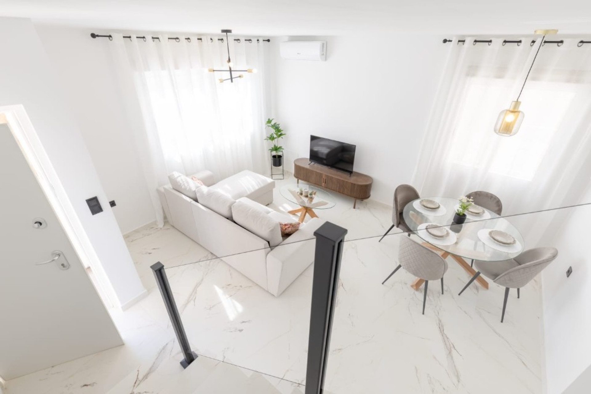 Herverkoop - 3. Halfvrijstaand huis - Orihuela Costa - Costa Blanca Zuid