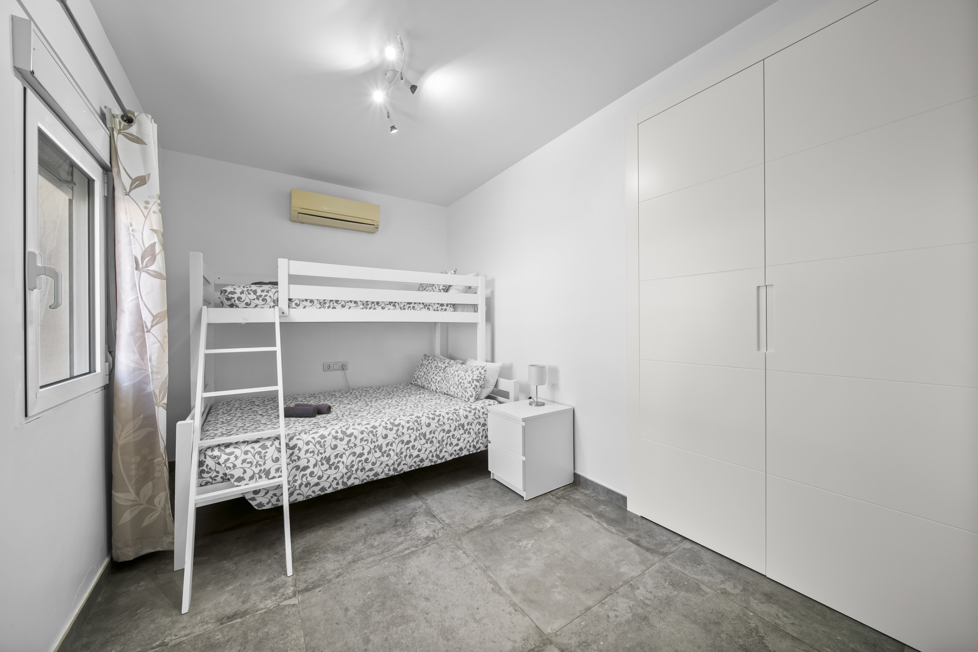 Herverkoop - 3. Halfvrijstaand huis - Orihuela Costa - Costa Blanca Zuid