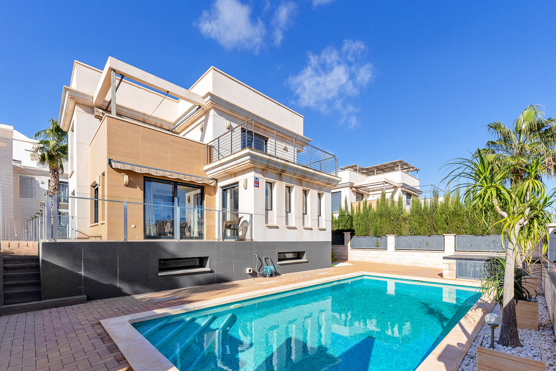 Herverkoop - 3. Halfvrijstaand huis - Orihuela Costa - La Zenia