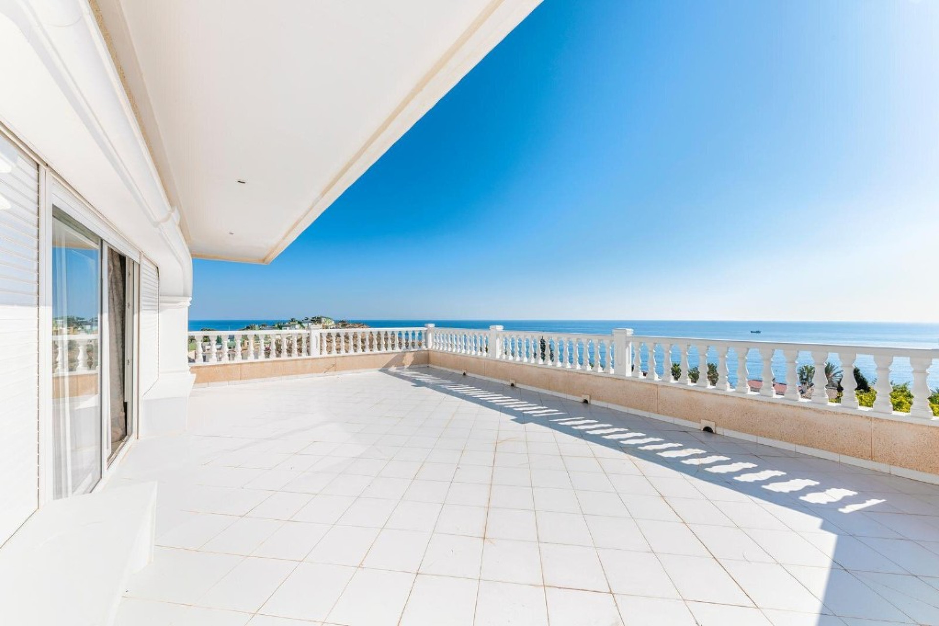 Herverkoop - 3. Halfvrijstaand huis - Playa San Juan - Costa Blanca Noord