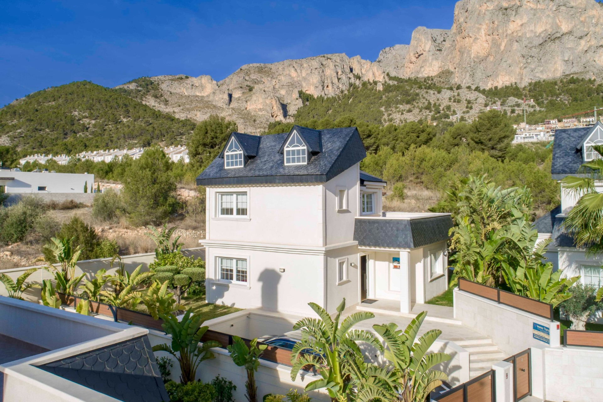 Herverkoop - 3. Halfvrijstaand huis - Polop - Costa Blanca Noord