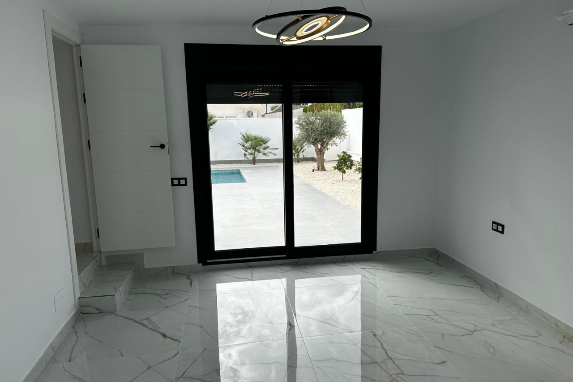 Herverkoop - 3. Halfvrijstaand huis - Rojales - Costa Blanca Zuid