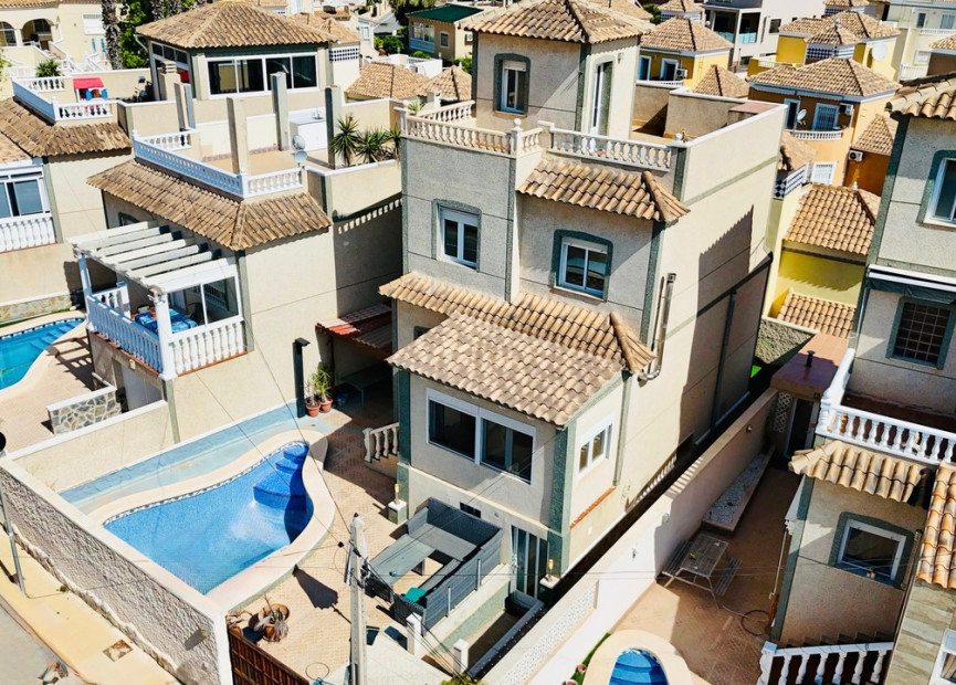 Herverkoop - 3. Halfvrijstaand huis - San Miguel de Salinas - Costa Blanca Zuid