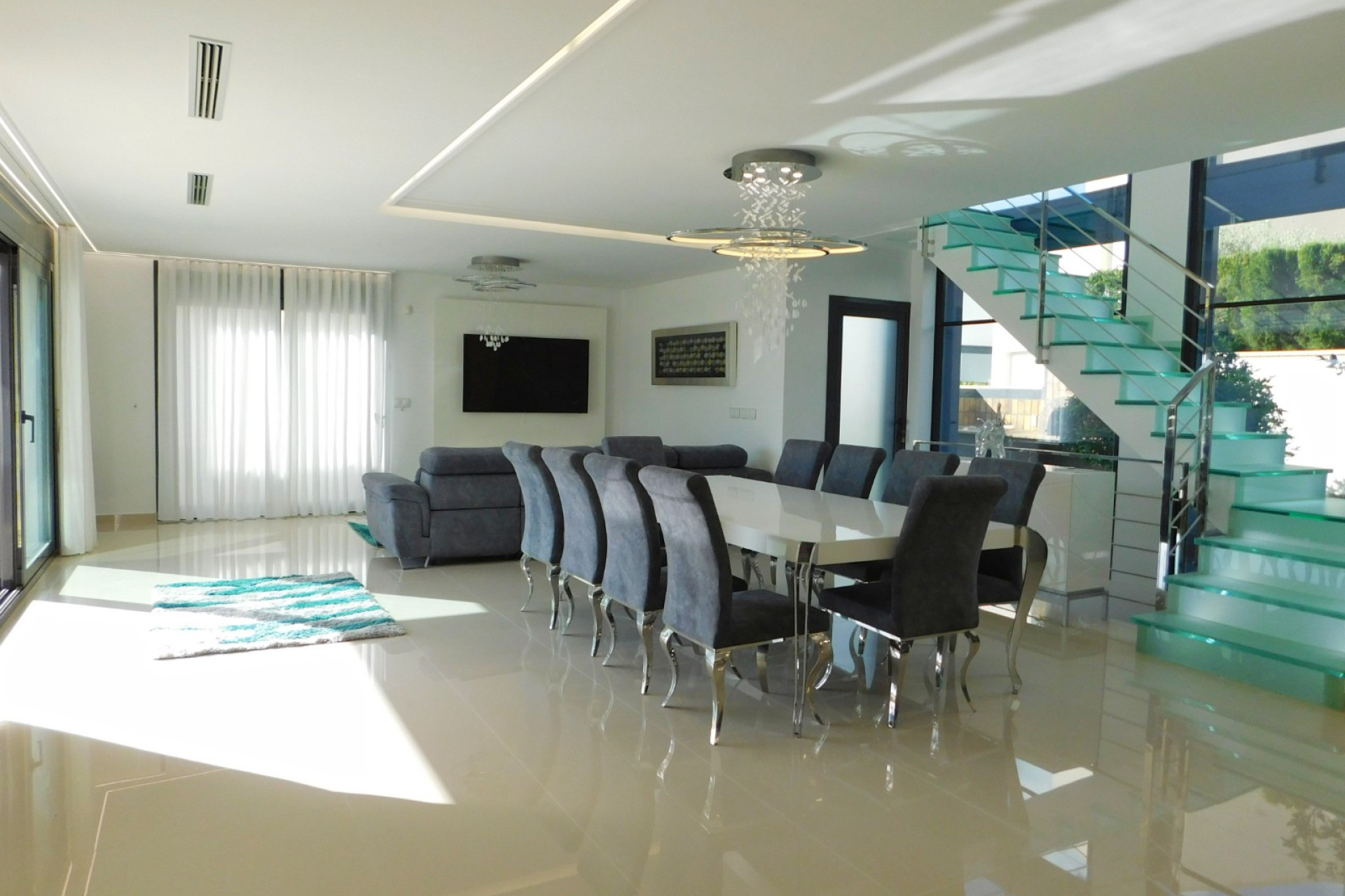 Herverkoop - 3. Halfvrijstaand huis - San Miguel de Salinas - Costa Blanca Zuid