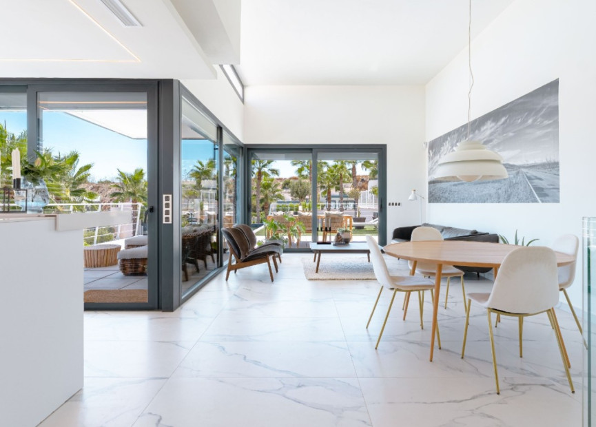 Herverkoop - 3. Halfvrijstaand huis - San Miguel de Salinas - Costa Blanca Zuid