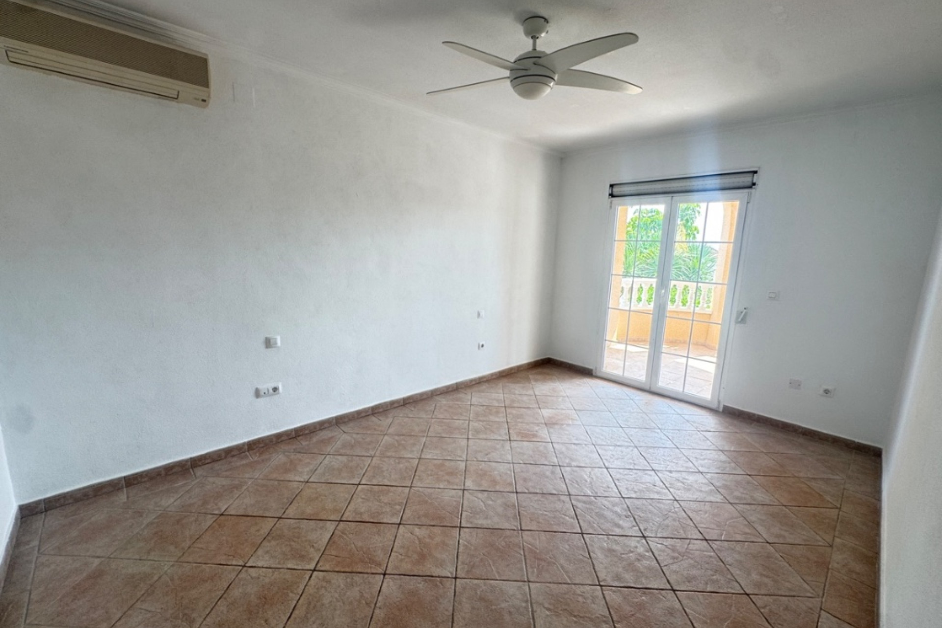 Herverkoop - 3. Halfvrijstaand huis - San Miguel de Salinas - Costa Blanca Zuid