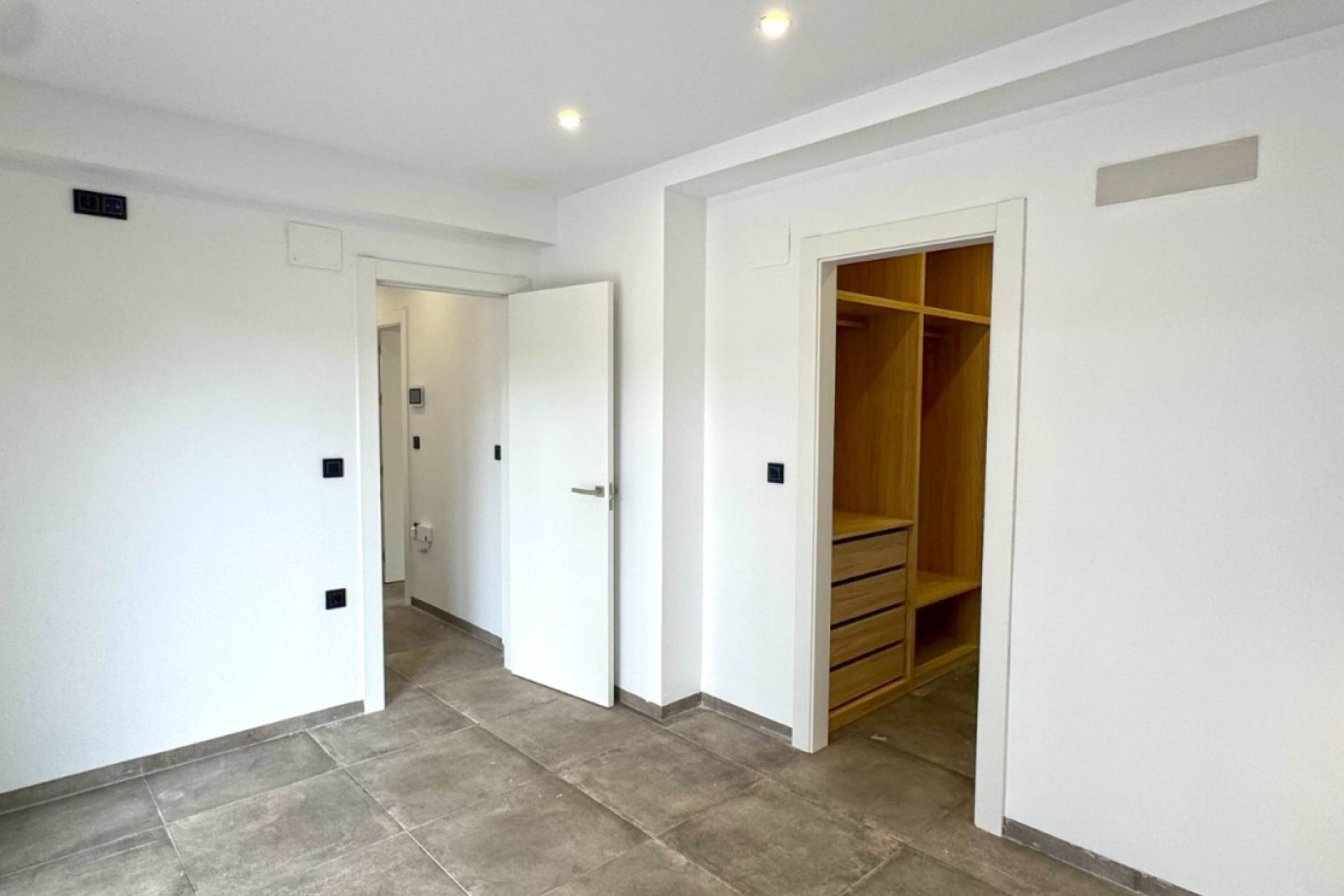 Herverkoop - 3. Halfvrijstaand huis - Torrevieja - Costa Blanca Zuid