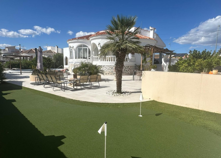 Herverkoop - 3. Halfvrijstaand huis - Torrevieja - Costa Blanca Zuid