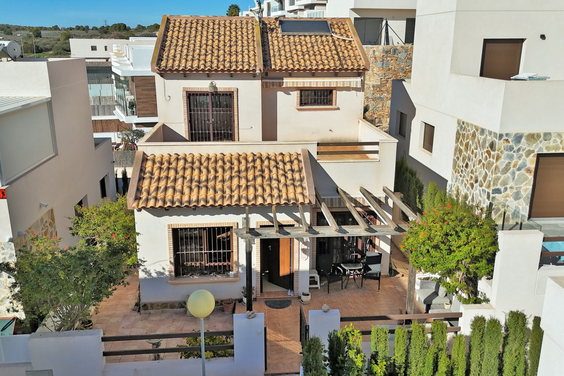 Herverkoop - 3. Halfvrijstaand huis - Villamartin - Costa Blanca Zuid