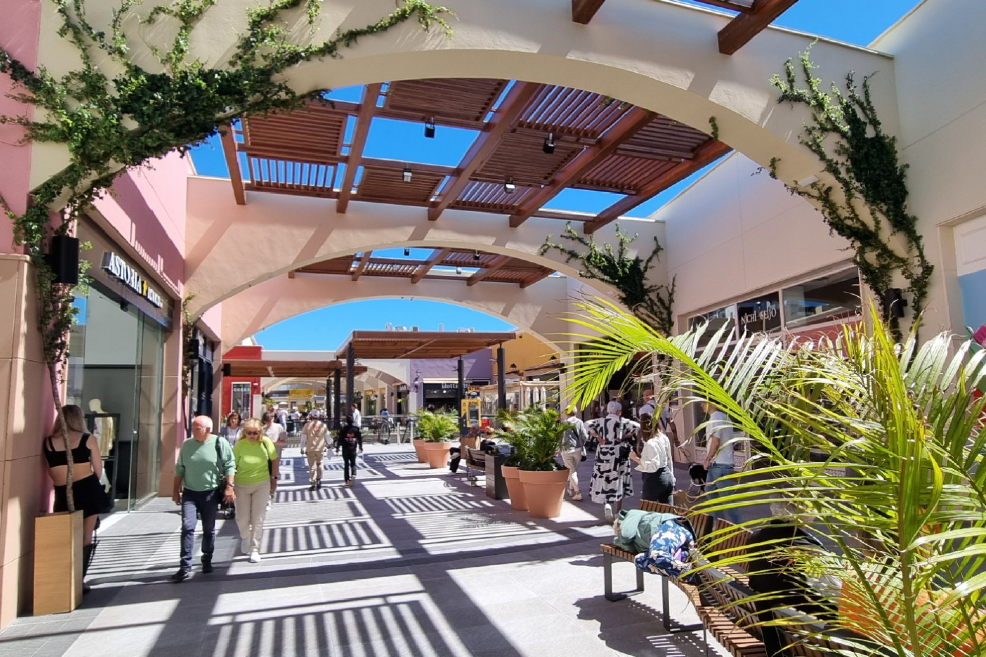 Herverkoop - 3. Halfvrijstaand huis - Villamartin - Costa Blanca Zuid