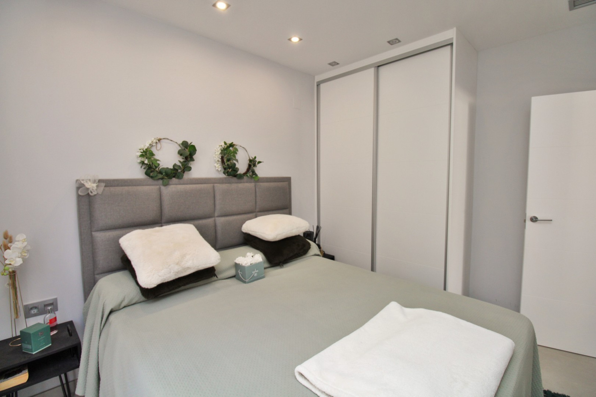 Herverkoop - 3. Halfvrijstaand huis - Villamartin - Costa Blanca Zuid