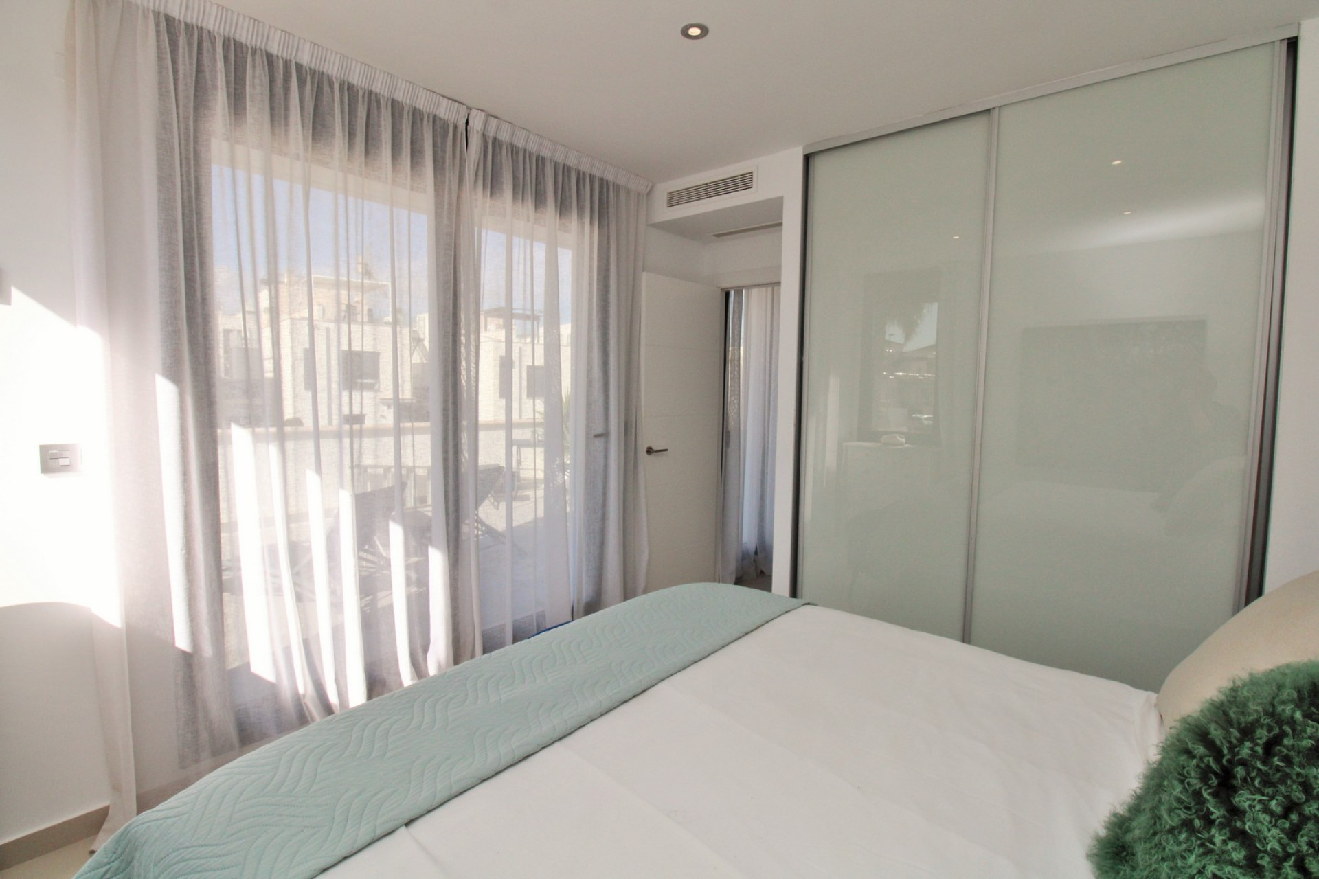 Herverkoop - 3. Halfvrijstaand huis - Villamartin - Costa Blanca Zuid