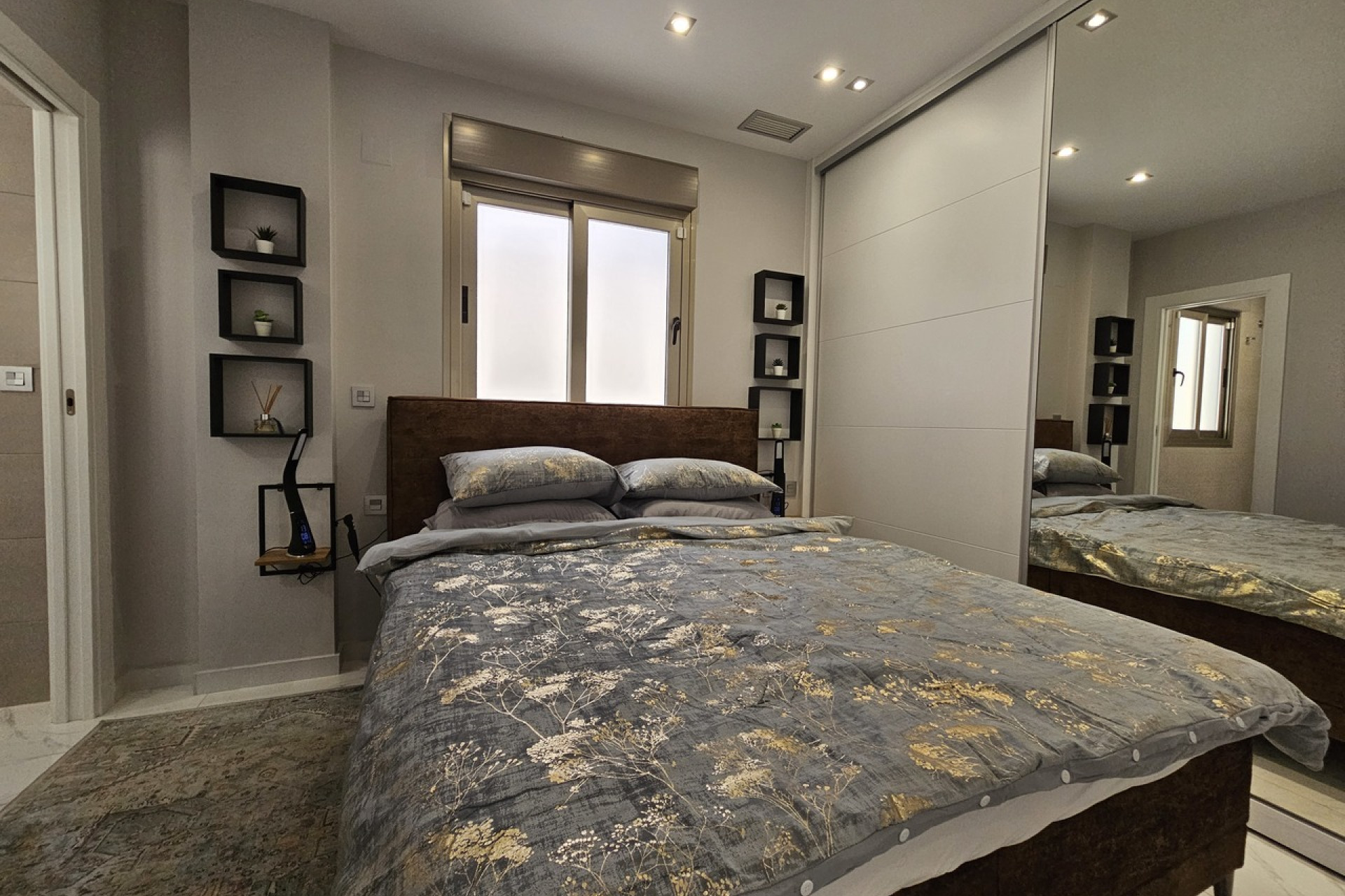 Herverkoop - 3. Halfvrijstaand huis - Villamartin - Costa Blanca Zuid