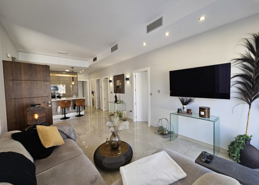 Herverkoop - 3. Halfvrijstaand huis - Villamartin - Costa Blanca Zuid