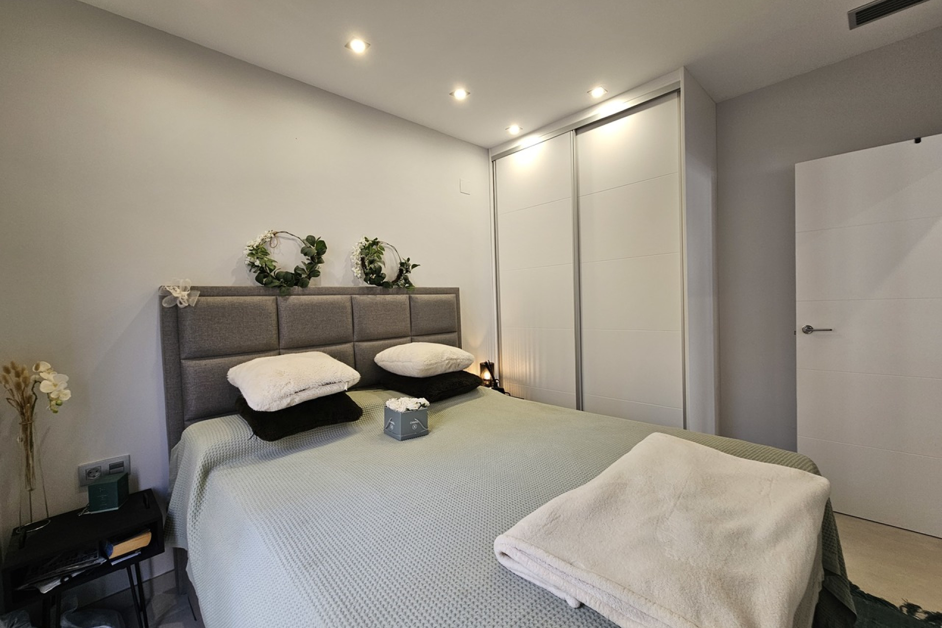 Herverkoop - 3. Halfvrijstaand huis - Villamartin - Costa Blanca Zuid