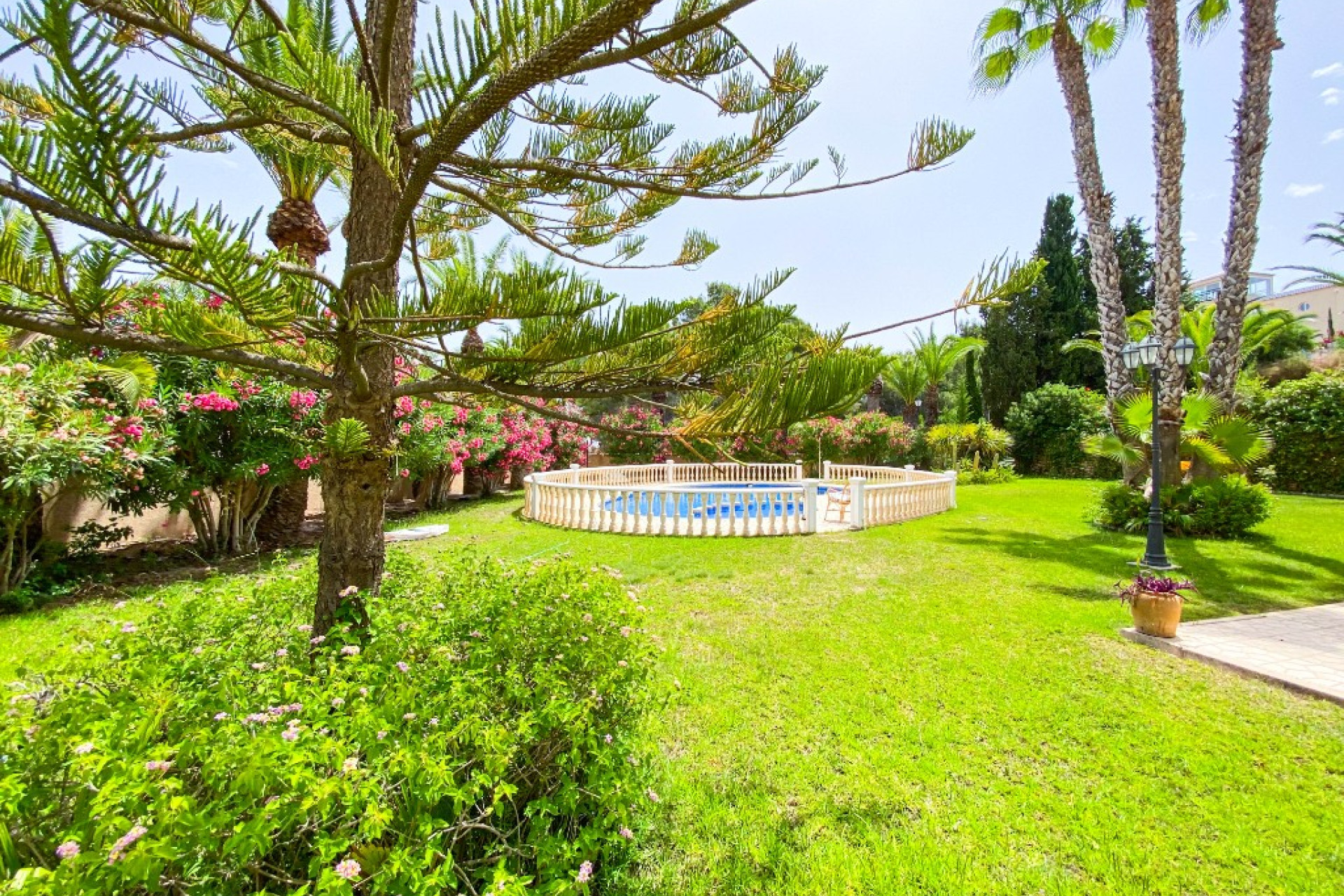 Herverkoop - 3. Halfvrijstaand huis - Villamartin - Costa Blanca Zuid