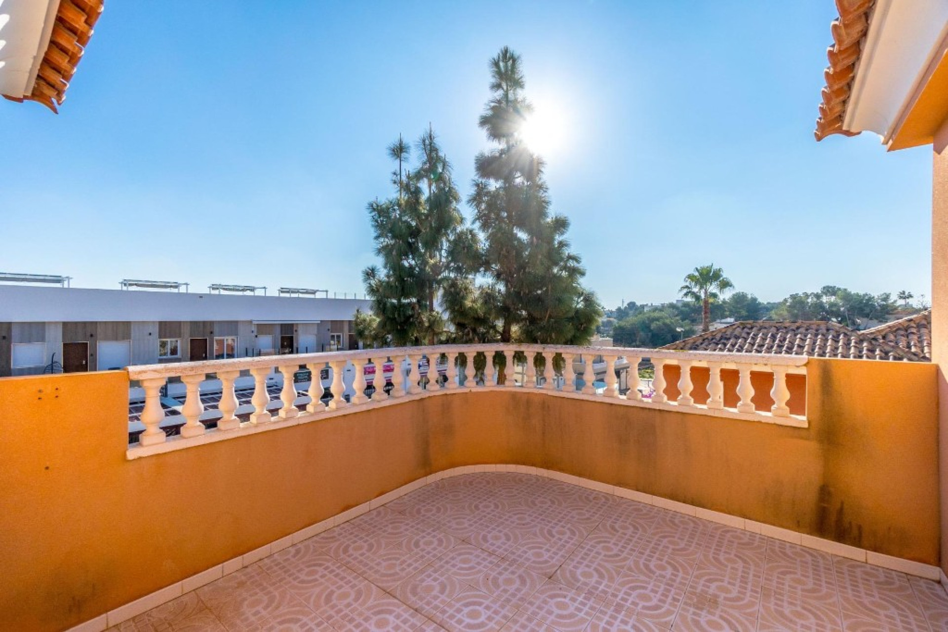 Herverkoop - 3. Halfvrijstaand huis - Villamartin - Costa Blanca Zuid