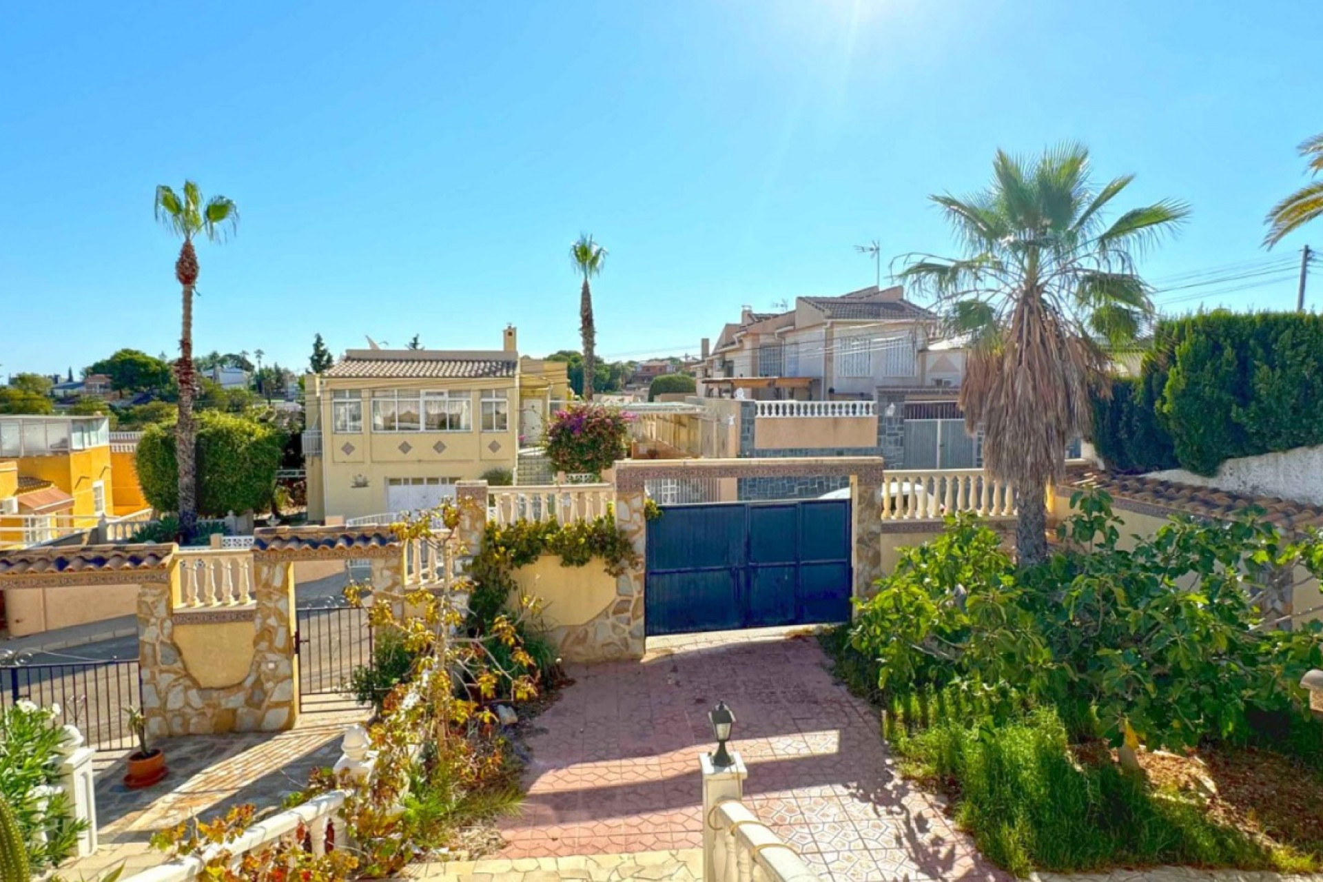 Herverkoop - 3. Semi - Detached Villa - Torrevieja - Orihuela Costa