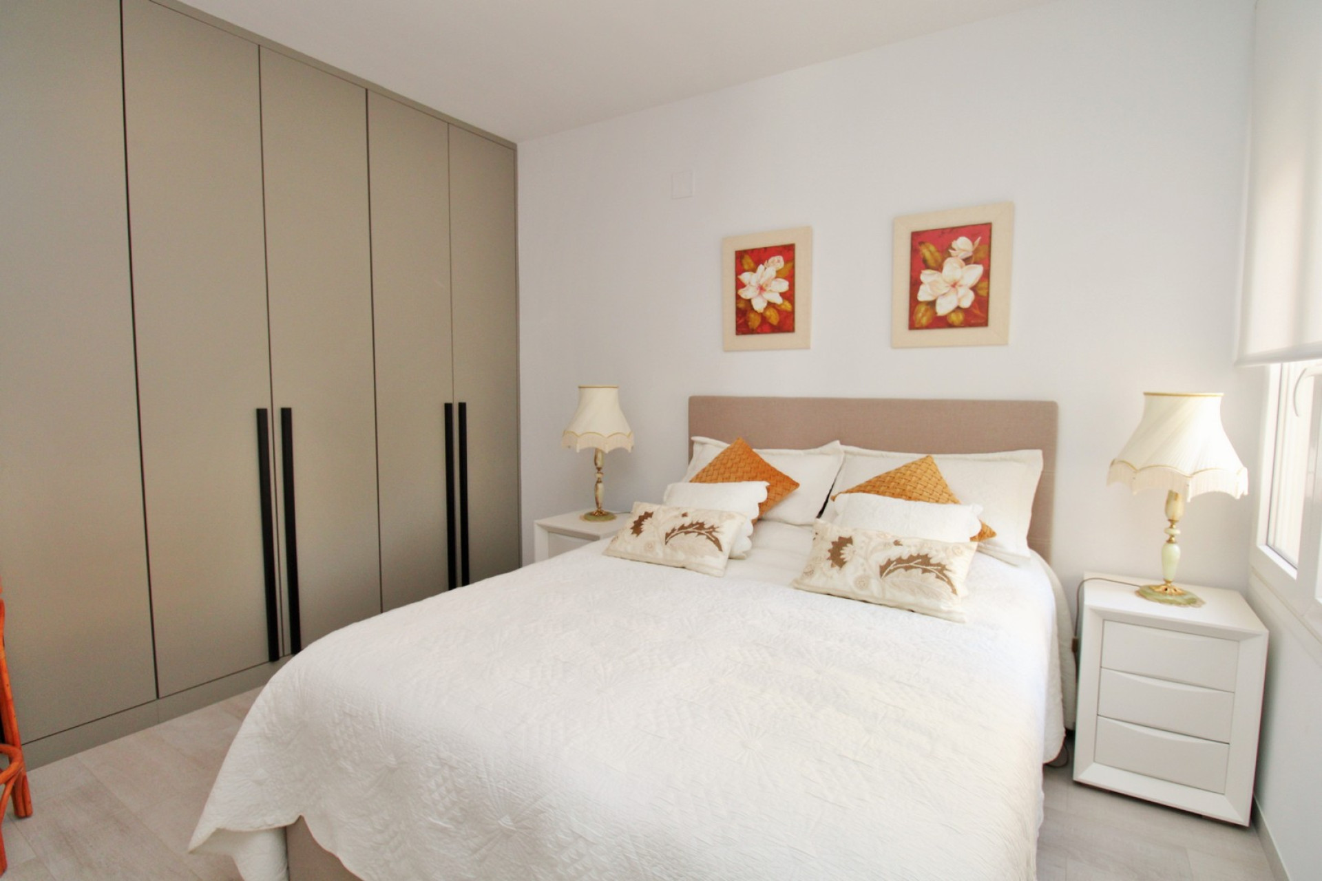 Herverkoop - 3. Vrijstaande villa - Algorfa - Costa Blanca Zuid