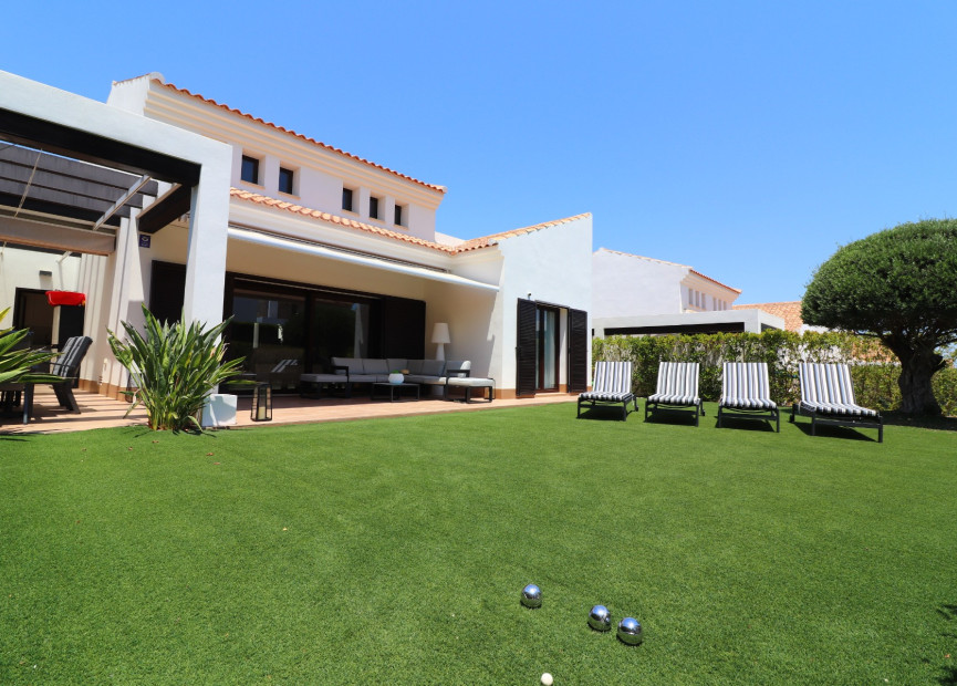 Herverkoop - 3. Vrijstaande villa - Algorfa - Costa Blanca Zuid