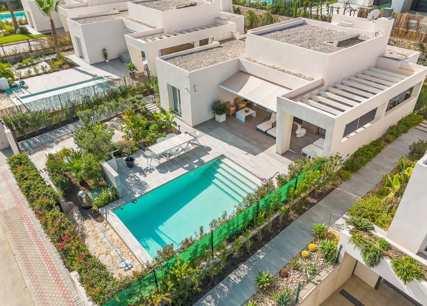 Herverkoop - 3. Vrijstaande villa - Algorfa - Costa Blanca Zuid