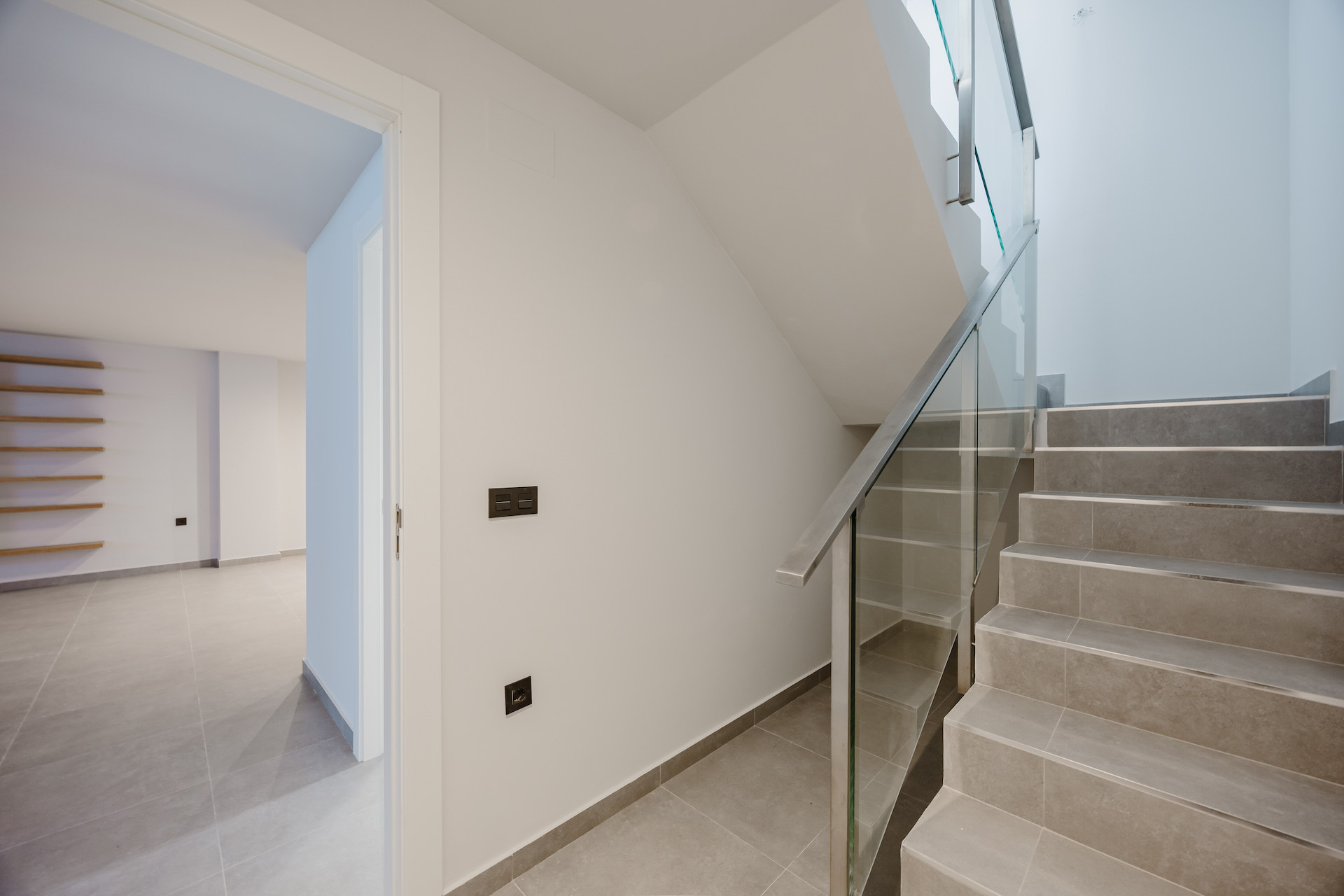 Herverkoop - 3. Vrijstaande villa - Algorfa - Costa Blanca Zuid