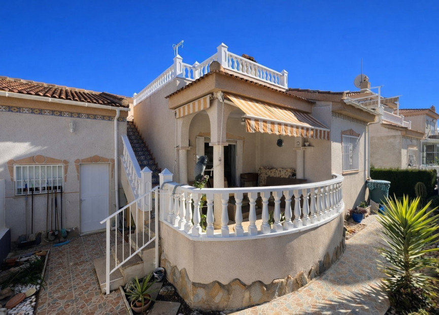 Herverkoop - 3. Vrijstaande villa - Algorfa - Costa Blanca Zuid