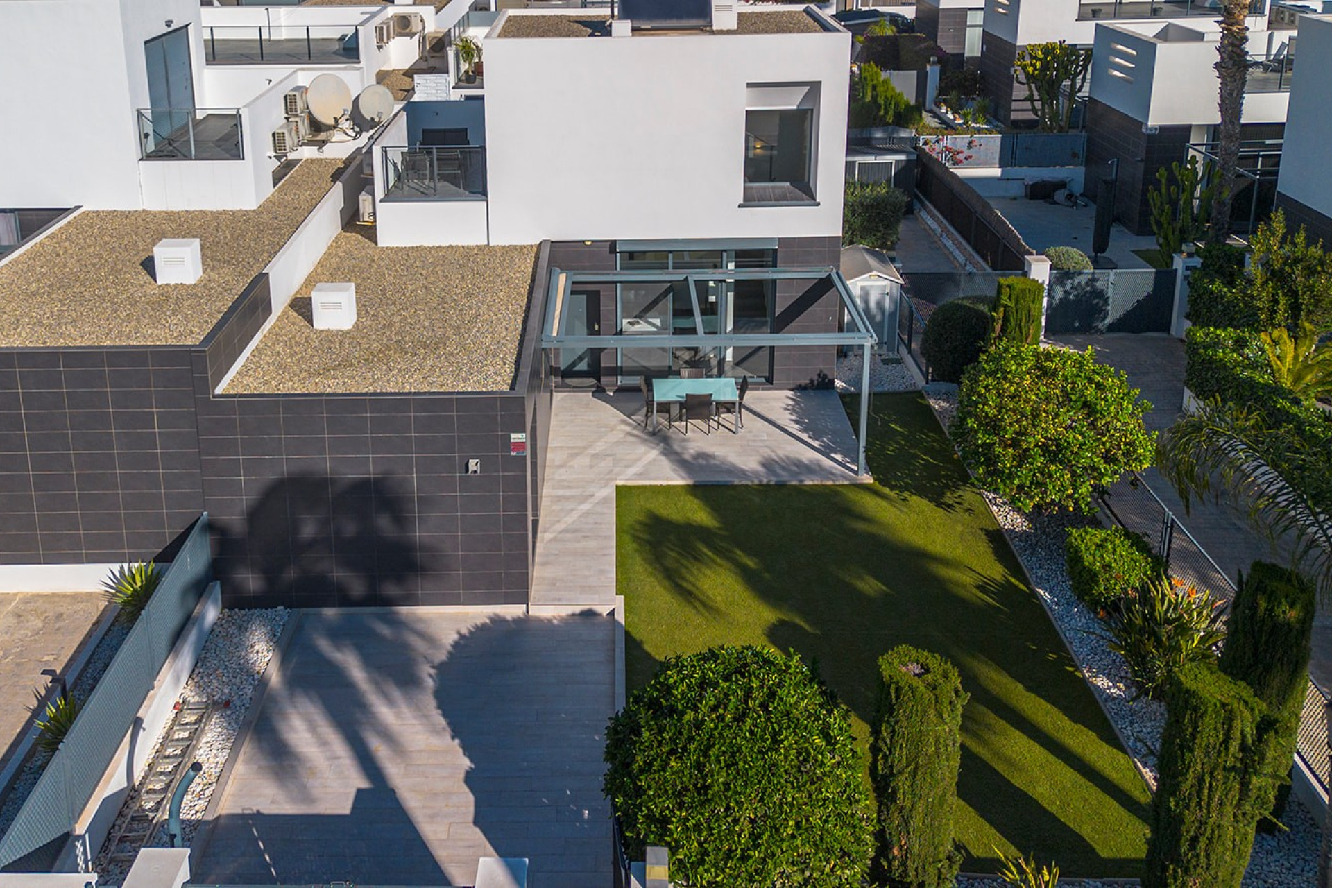 Herverkoop - 3. Vrijstaande villa - Algorfa - Costa Blanca Zuid