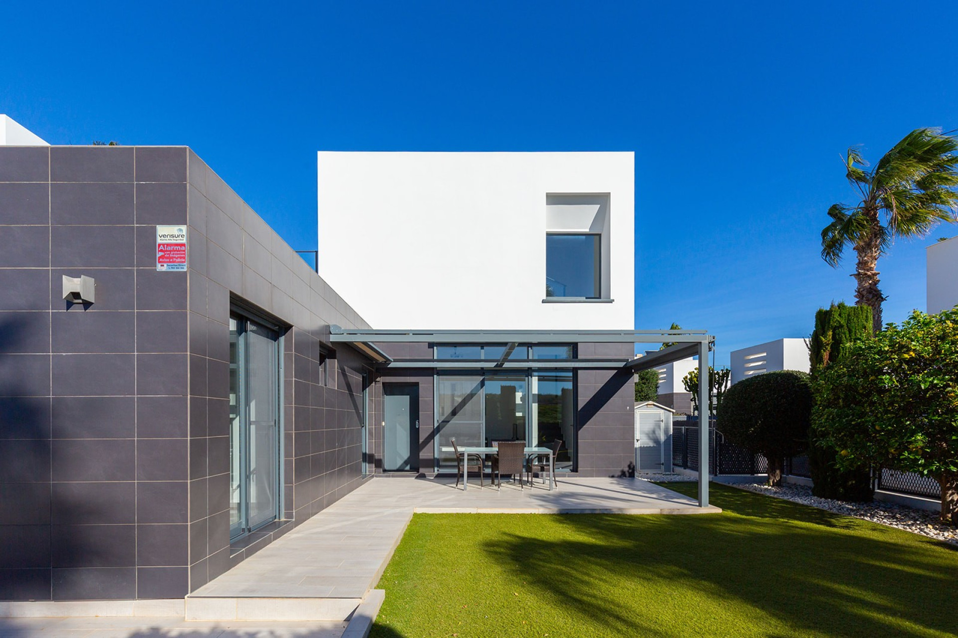 Herverkoop - 3. Vrijstaande villa - Algorfa - Costa Blanca Zuid