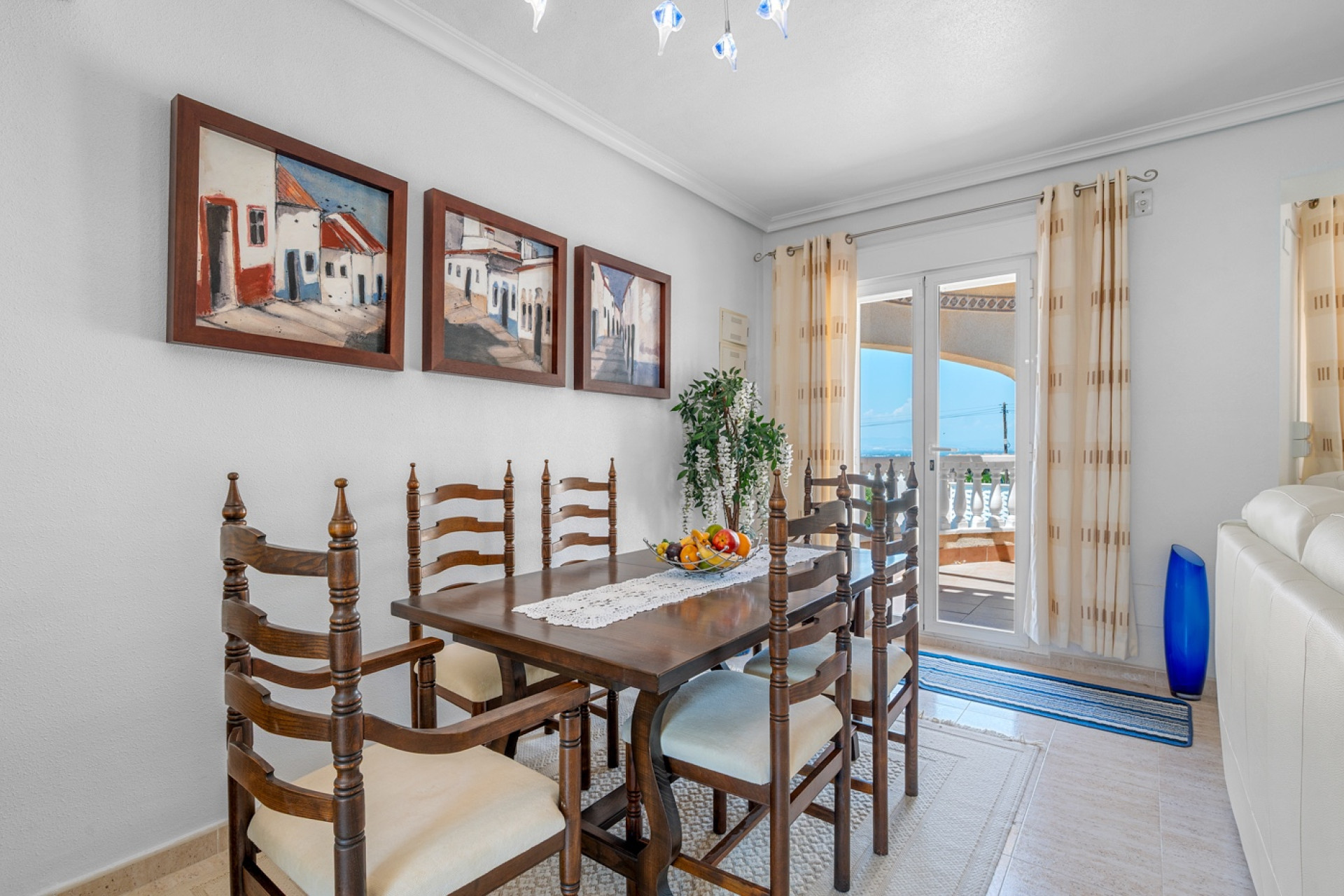 Herverkoop - 3. Vrijstaande villa - Algorfa - Costa Blanca Zuid