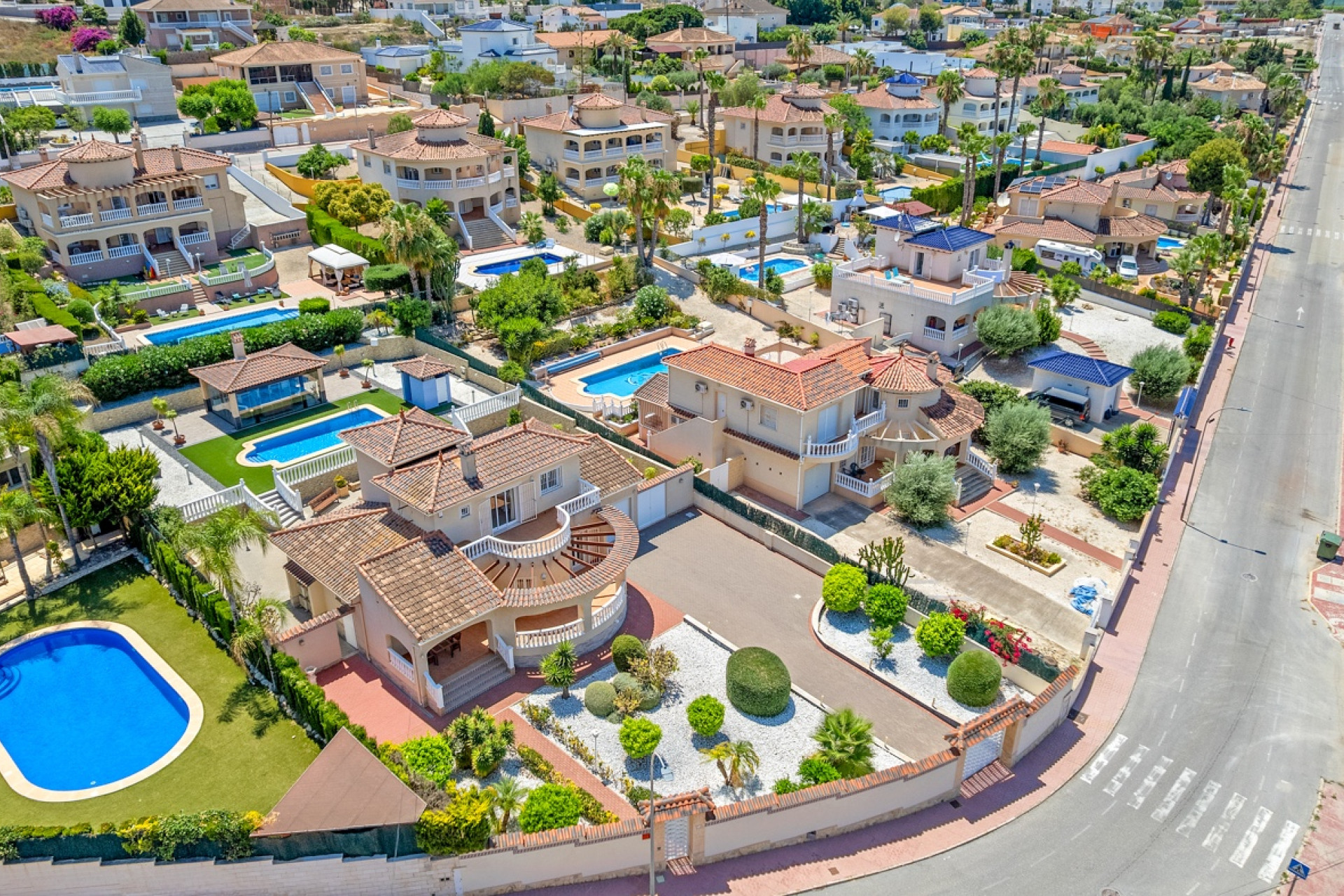 Herverkoop - 3. Vrijstaande villa - Algorfa - Costa Blanca Zuid