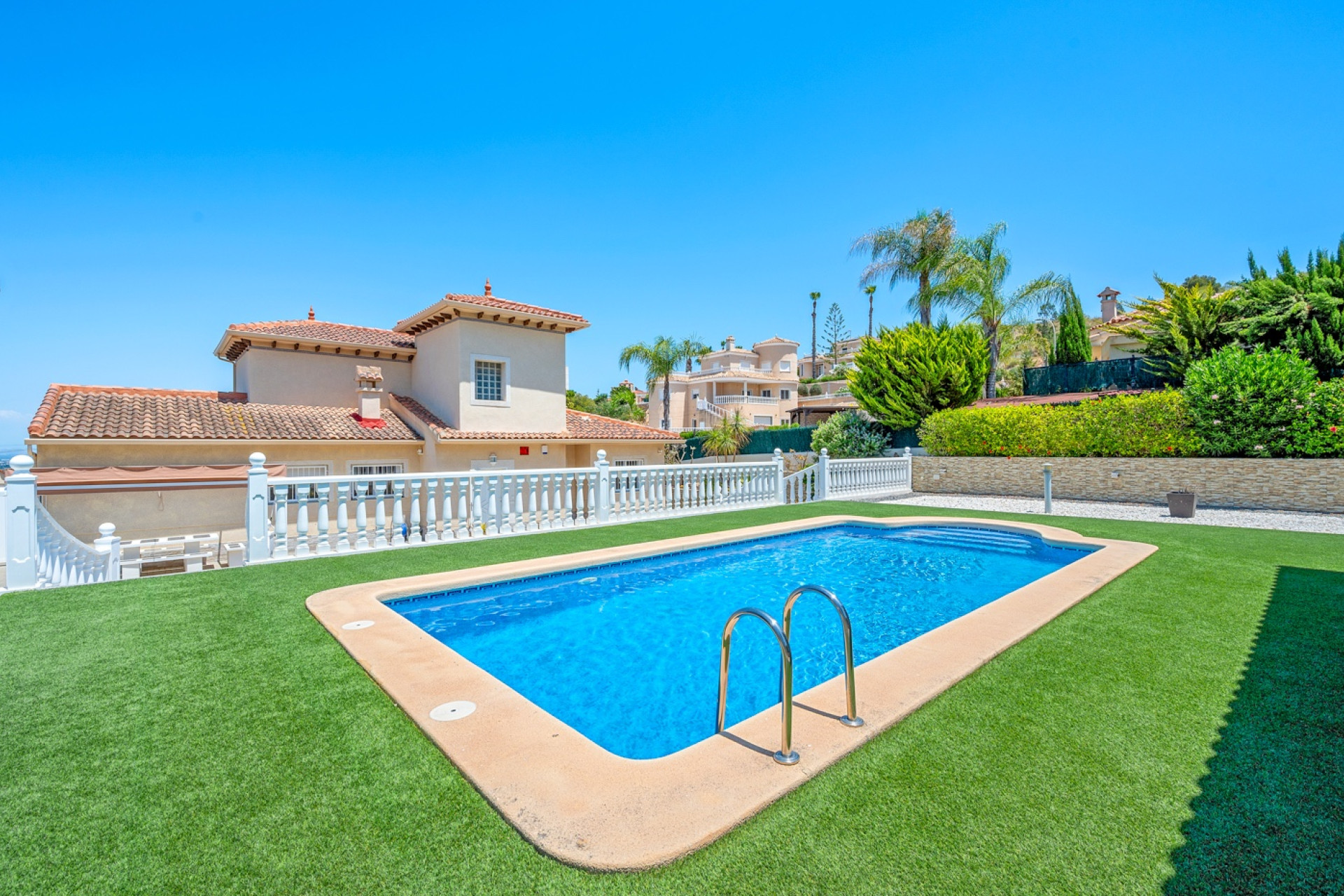 Herverkoop - 3. Vrijstaande villa - Algorfa - Costa Blanca Zuid