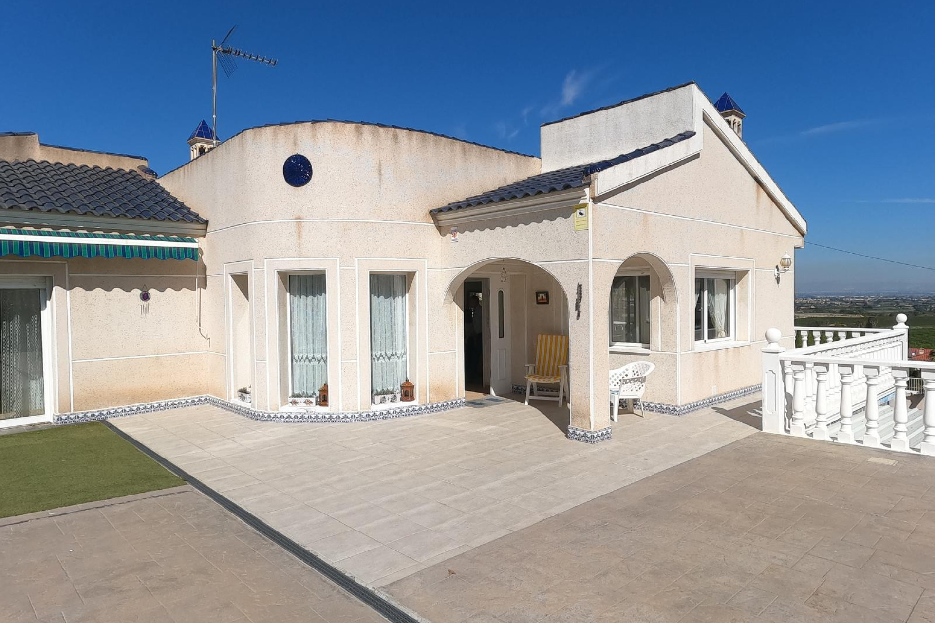 Herverkoop - 3. Vrijstaande villa - Algorfa - Costa Blanca Zuid