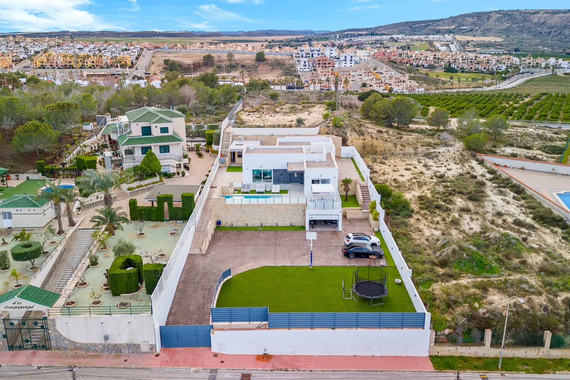 Herverkoop - 3. Vrijstaande villa - Algorfa - Costa Blanca Zuid
