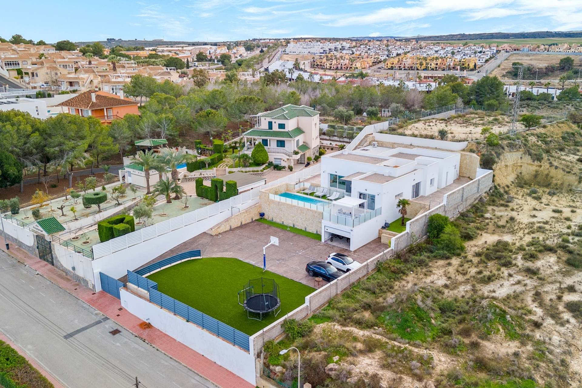 Herverkoop - 3. Vrijstaande villa - Algorfa - Costa Blanca Zuid