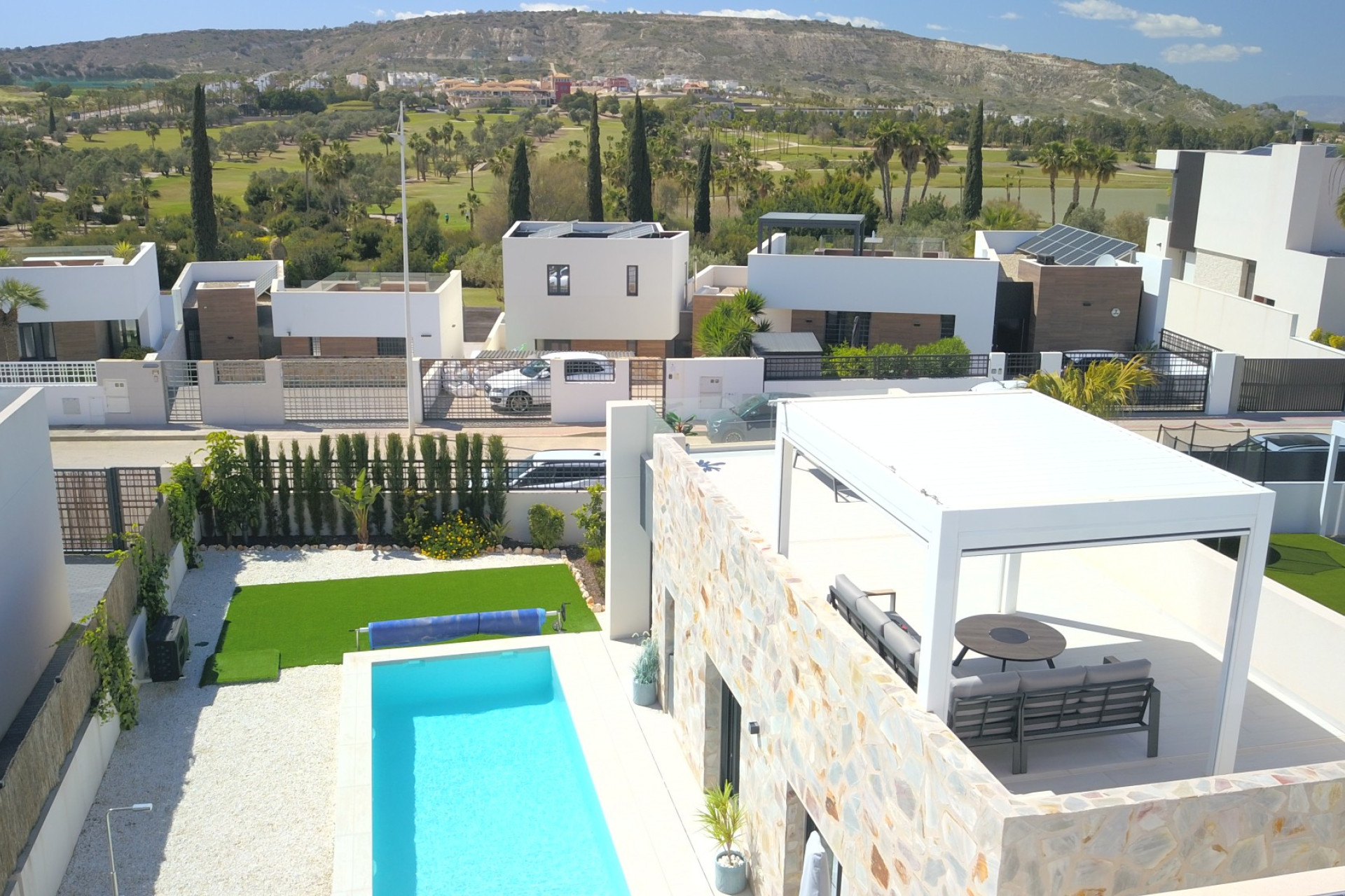 Herverkoop - 3. Vrijstaande villa - Algorfa - Costa Blanca Zuid