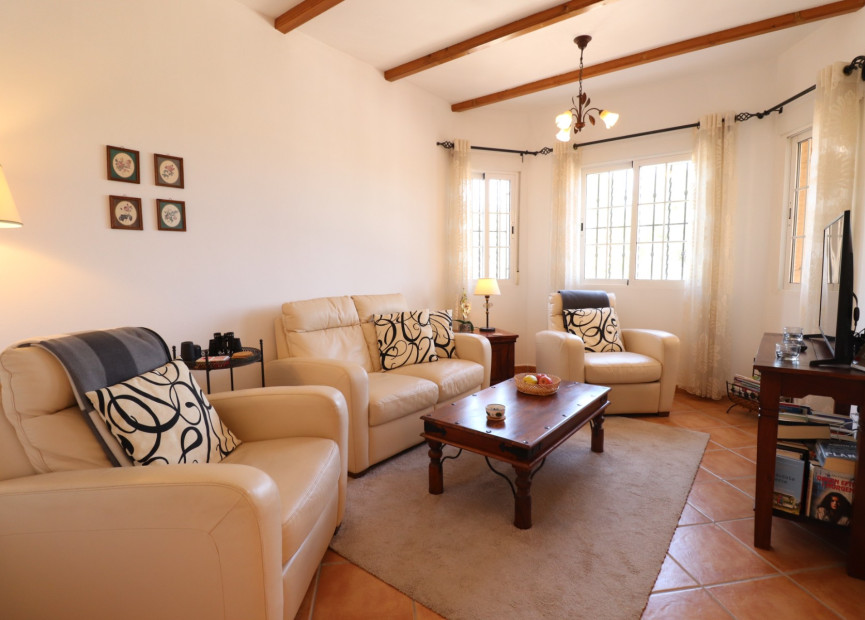 Herverkoop - 3. Vrijstaande villa - Algorfa - Costa Blanca Zuid