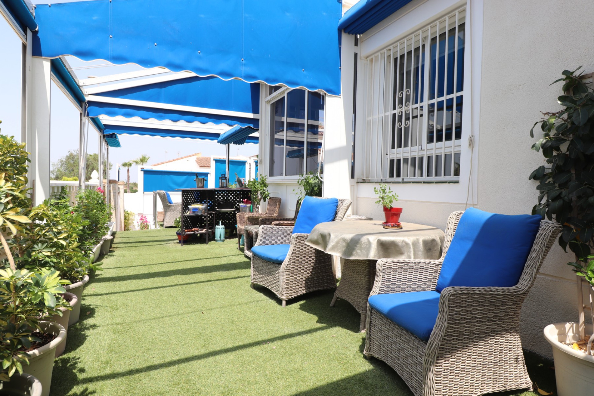 Herverkoop - 3. Vrijstaande villa - Algorfa - Costa Blanca Zuid