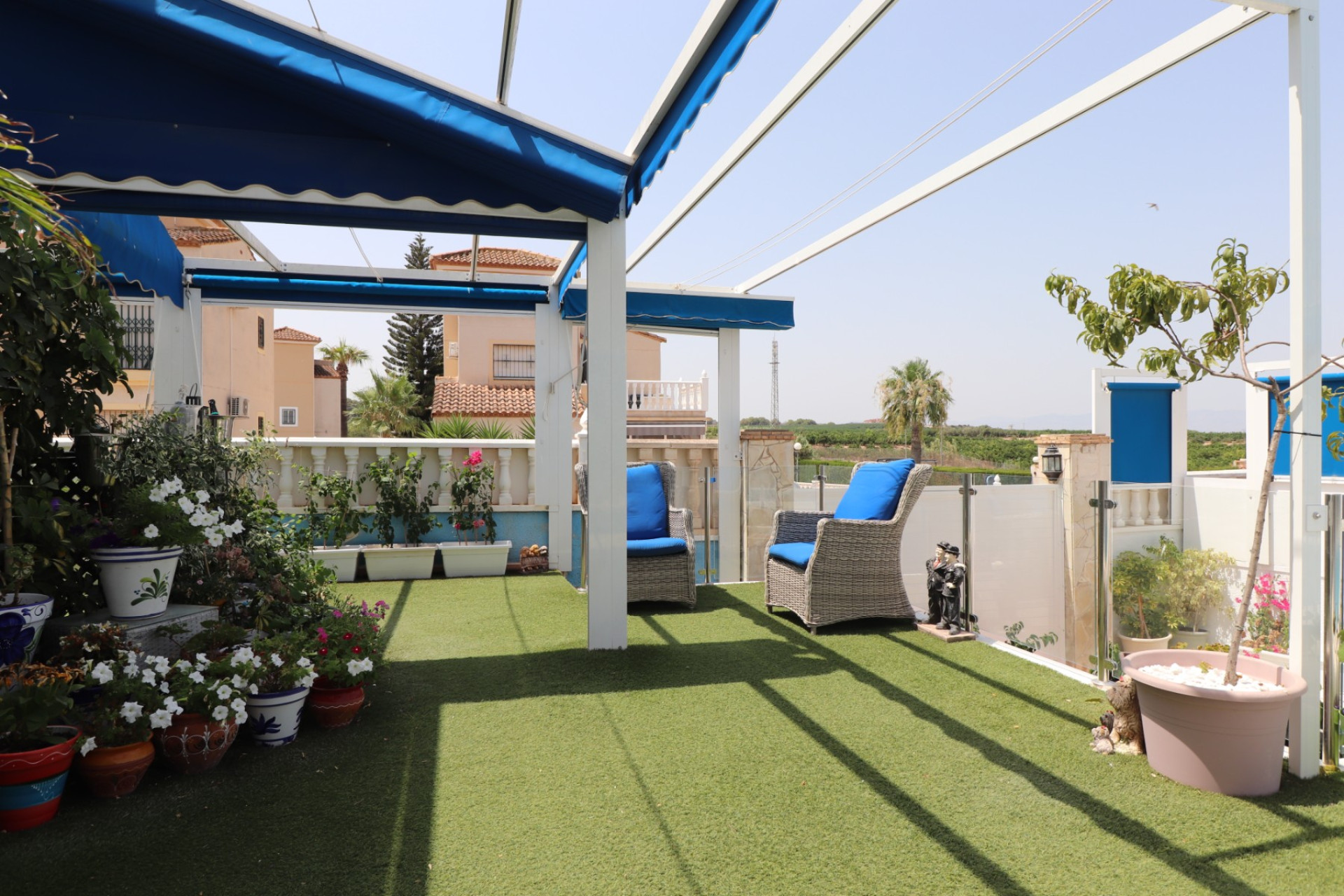 Herverkoop - 3. Vrijstaande villa - Algorfa - Costa Blanca Zuid