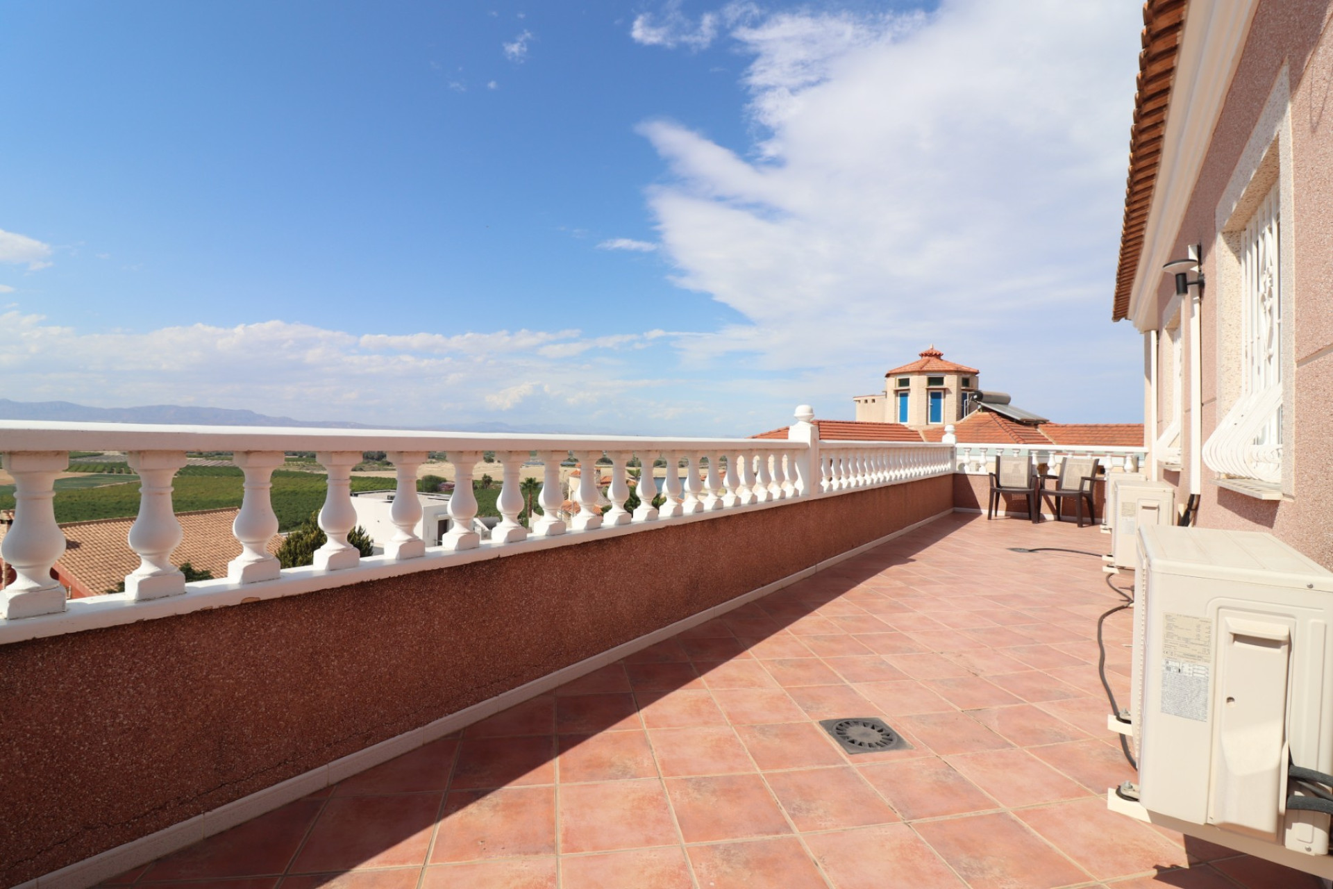 Herverkoop - 3. Vrijstaande villa - Algorfa - Costa Blanca Zuid