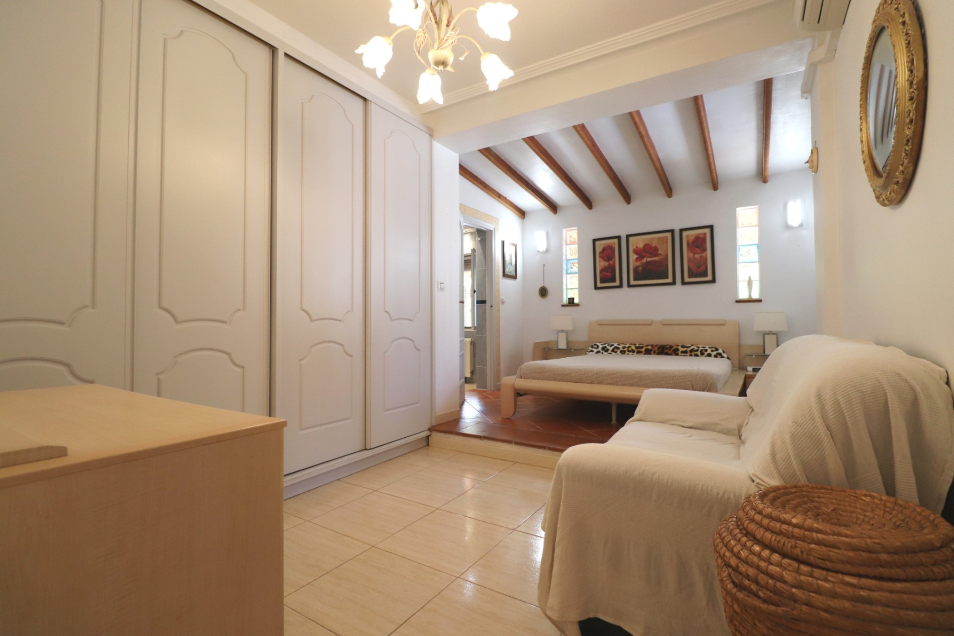 Herverkoop - 3. Vrijstaande villa - Algorfa - Costa Blanca Zuid